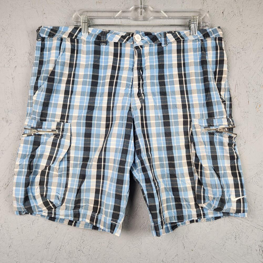 Vintage Nike Shorts Mens 34 Blue Black Plaid Cargo YKK Zip Pockets Swoosh Y2k